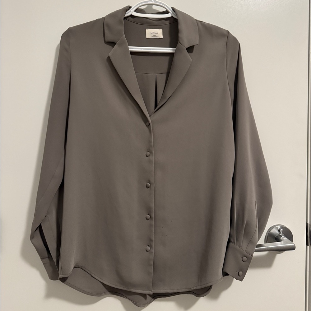Aritzia Wilfred Button-up Longsleeve Blouse